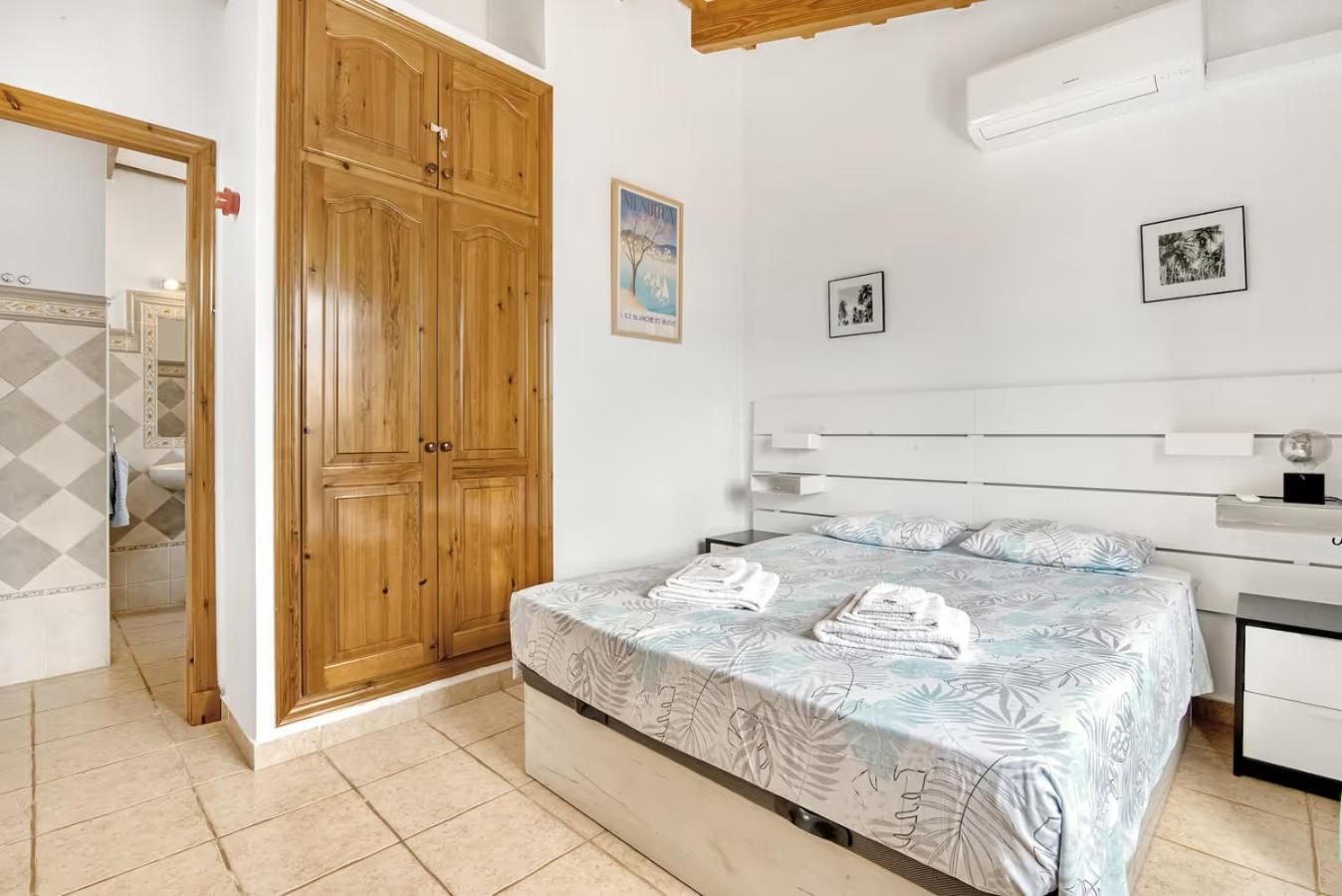 Villa Forte Cala En Porter  Eksteriør billede